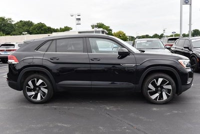 2025 Volkswagen Atlas Cross Sport 2.0T SE w/Technology