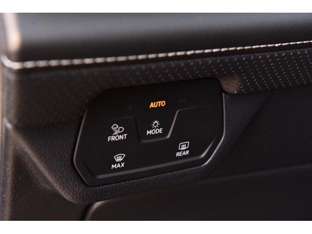 2026 Volkswagen Atlas 2.0T SE w/Technology FWD