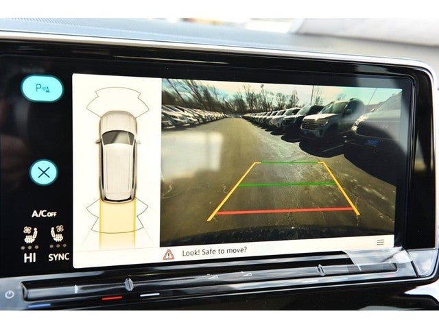 2026 Volkswagen Atlas 2.0T SE w/Technology FWD