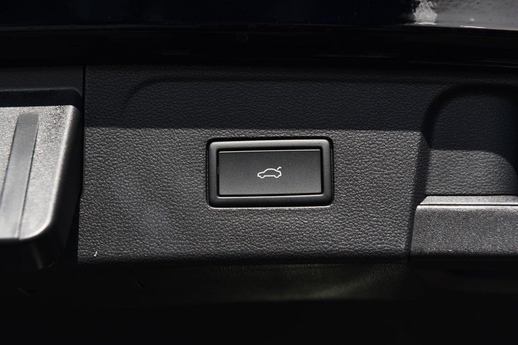 2026 Volkswagen Atlas 2.0T SE w/Technology FWD