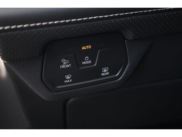 2026 Volkswagen Atlas 2.0T SE w/Technology FWD