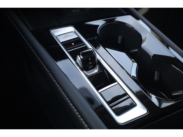 2026 Volkswagen Atlas 2.0T SE w/Technology FWD