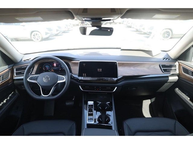 2026 Volkswagen Atlas 2.0T SE w/Technology FWD