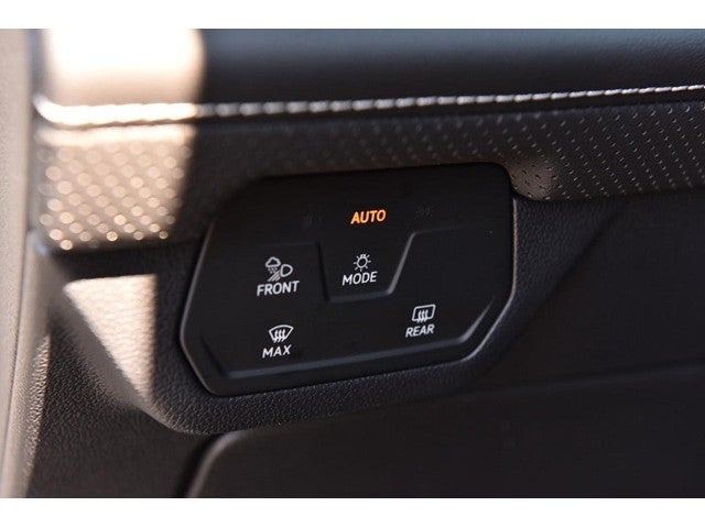 2026 Volkswagen Atlas 2.0T SE w/Technology FWD