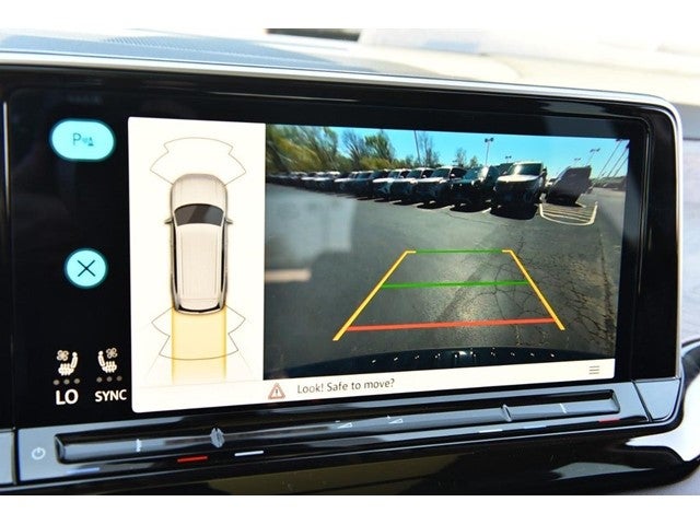 2026 Volkswagen Atlas 2.0T SE w/Technology FWD