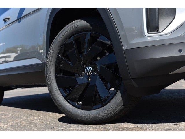 2026 Volkswagen Atlas 2.0T SE w/Technology FWD