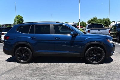 2023 Volkswagen Atlas 3.6L V6 SE w/Technology