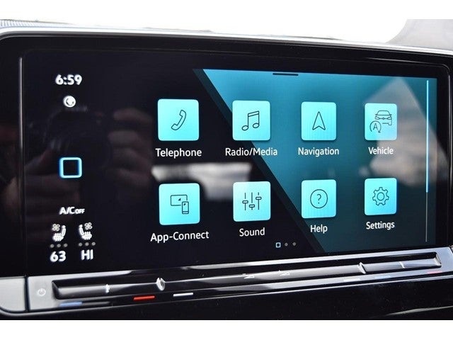 2026 Volkswagen Atlas Cross Sport 2.0T SE w/Technology 4MOTION