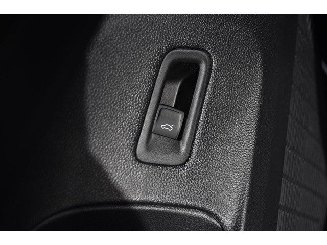 2026 Volkswagen Atlas Cross Sport 2.0T SE w/Technology 4MOTION