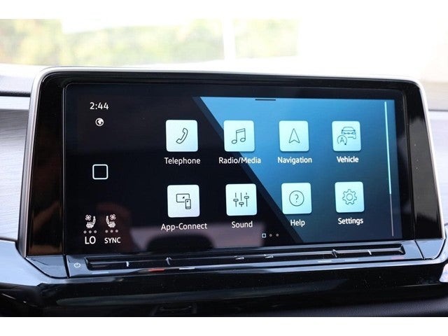 2026 Volkswagen Atlas Cross Sport 2.0T SE w/Technology 4MOTION