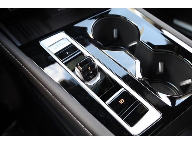 2026 Volkswagen Atlas Cross Sport 2.0T SE w/Technology 4MOTION