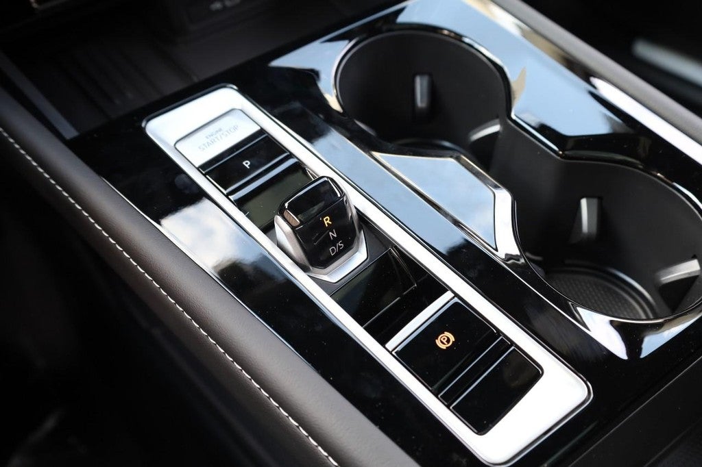 2026 Volkswagen Atlas Cross Sport 2.0T SE w/Technology 4MOTION