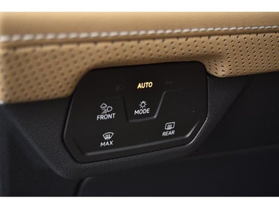 2026 Volkswagen Atlas Cross Sport 2.0T SE w/Technology 4MOTION