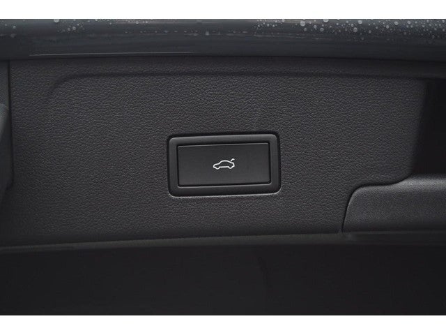 2026 Volkswagen Atlas Cross Sport 2.0T SE w/Technology 4MOTION