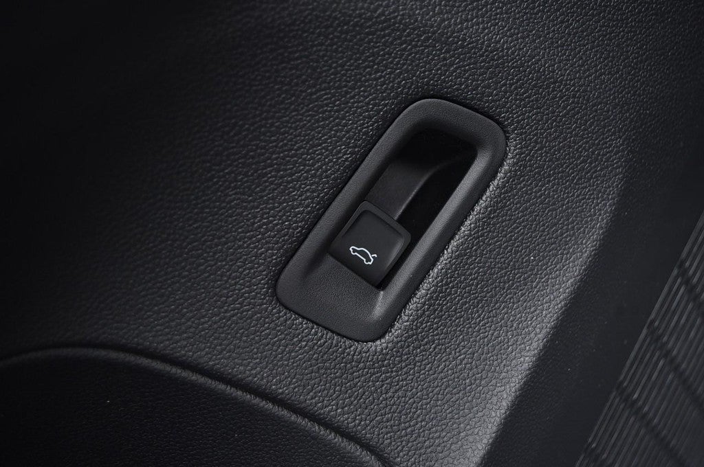 2026 Volkswagen Atlas Cross Sport 2.0T SE w/Technology 4MOTION