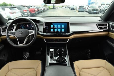 2026 Volkswagen Atlas Cross Sport 2.0T SE w/Technology