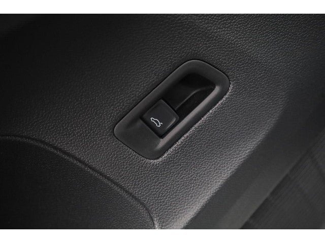 2026 Volkswagen Atlas Cross Sport 2.0T SE w/Technology 4MOTION