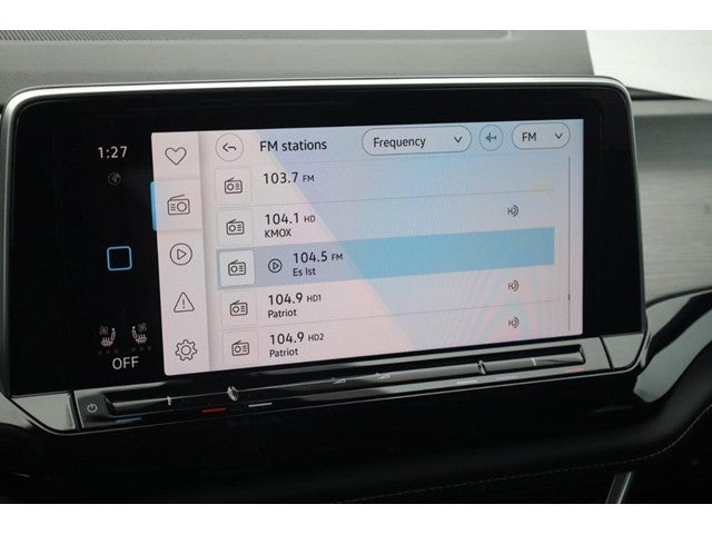 2026 Volkswagen Atlas Cross Sport 2.0T SE w/Technology 4MOTION