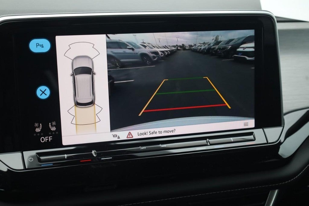 2026 Volkswagen Atlas Cross Sport 2.0T SE w/Technology 4MOTION