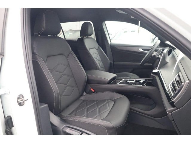 2026 Volkswagen Atlas Cross Sport 2.0T SE w/Technology 4MOTION