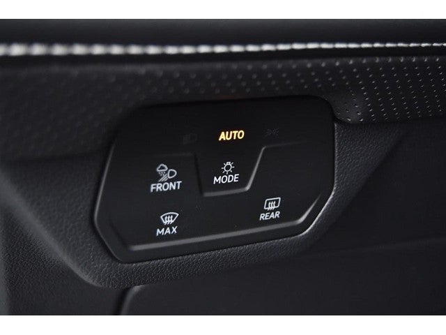 2026 Volkswagen Atlas Cross Sport 2.0T SE w/Technology 4MOTION