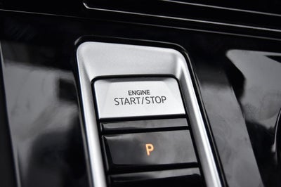 2026 Volkswagen Atlas Cross Sport 2.0T SE w/Technology 4MOTION