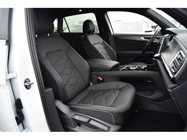 2026 Volkswagen Atlas Cross Sport 2.0T SE w/Technology 4MOTION