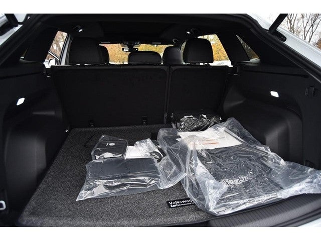 2026 Volkswagen Atlas Cross Sport 2.0T SE w/Technology 4MOTION