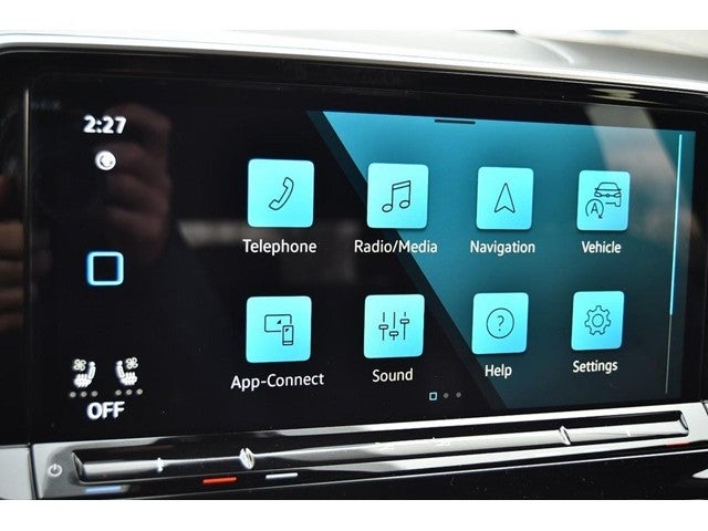 2026 Volkswagen Atlas Cross Sport 2.0T SE w/Technology 4MOTION