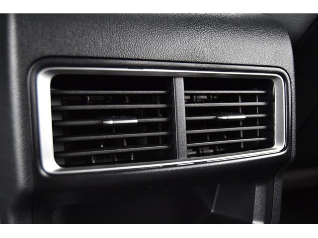 2026 Volkswagen Atlas Cross Sport 2.0T SE w/Technology 4MOTION