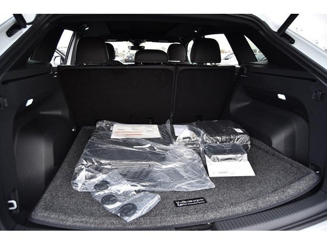 2026 Volkswagen Atlas Cross Sport 2.0T SE w/Technology 4MOTION