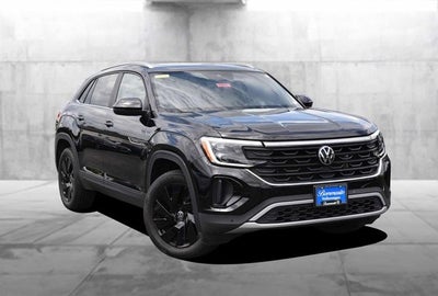 2025 Volkswagen Atlas Cross Sport 2.0T SE w/Technology
