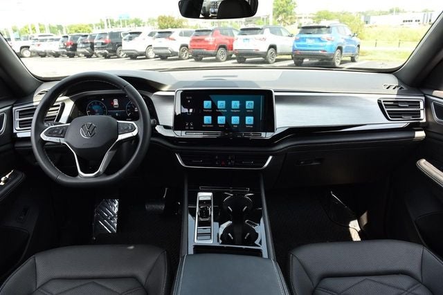 2024 Volkswagen Atlas Cross Sport 2.0T SE w/Technology
