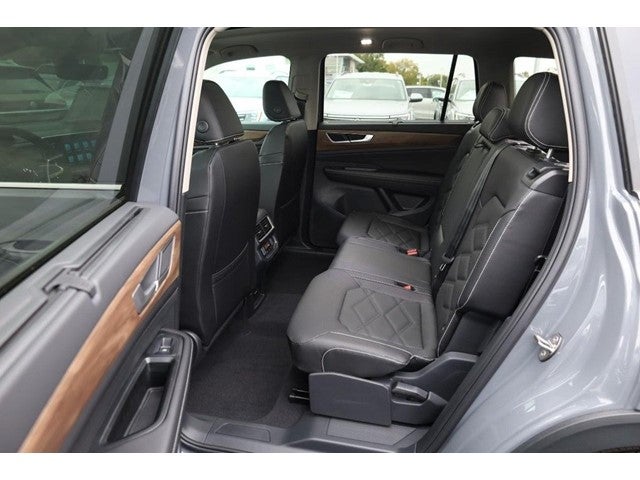 2026 Volkswagen Atlas 2.0T SE w/Technology 4MOTION