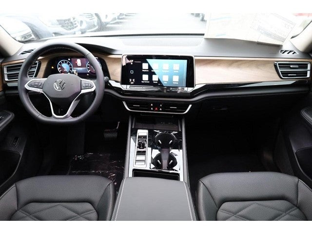 2026 Volkswagen Atlas 2.0T SE w/Technology 4MOTION