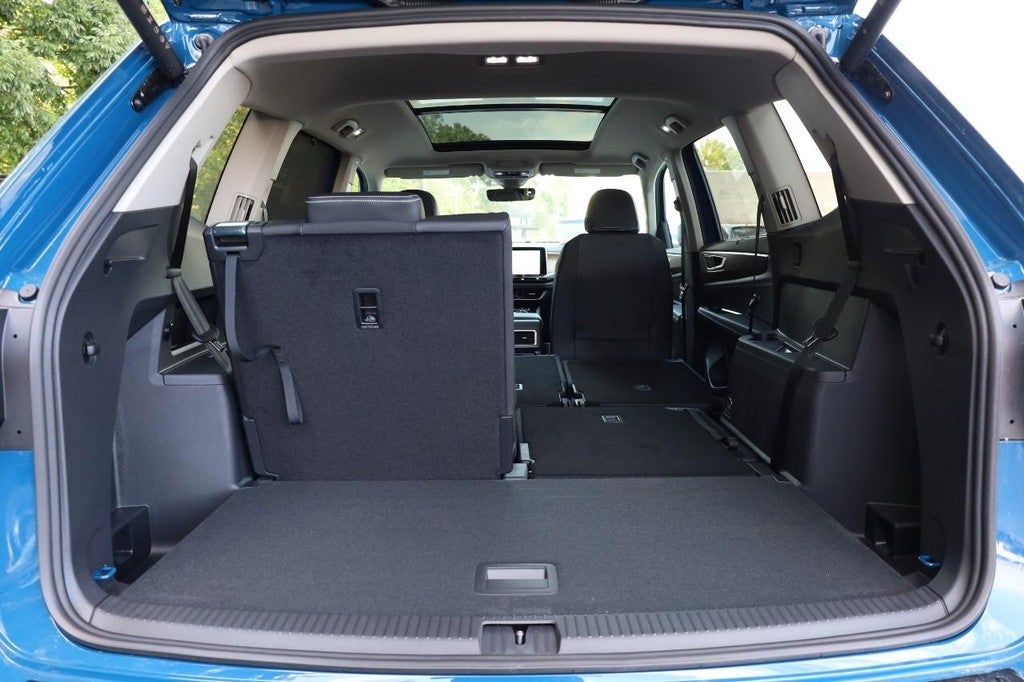 2026 Volkswagen Atlas 2.0T SE w/Technology 4MOTION