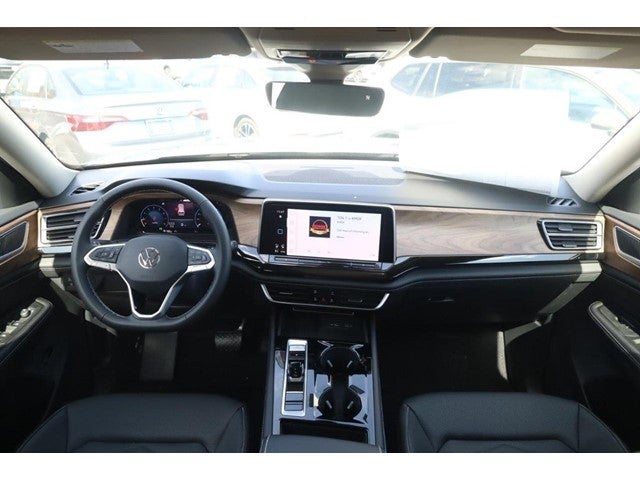 2026 Volkswagen Atlas 2.0T SE w/Technology 4MOTION