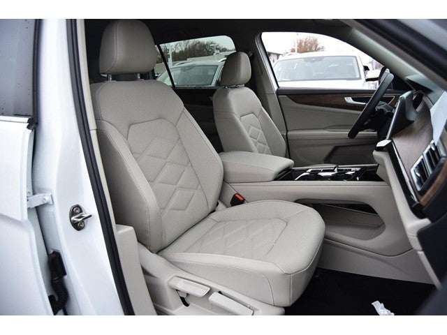 2026 Volkswagen Atlas 2.0T SE w/Technology 4MOTION