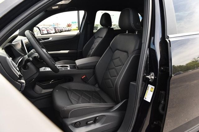 2026 Volkswagen Atlas Cross Sport 2.0T SE