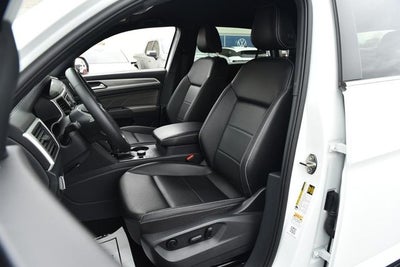 2023 Volkswagen Atlas Cross Sport 2.0T SE