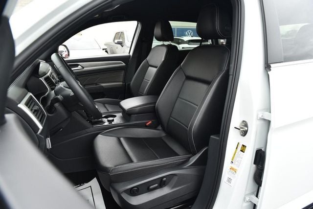 2023 Volkswagen Atlas Cross Sport 2.0T SE