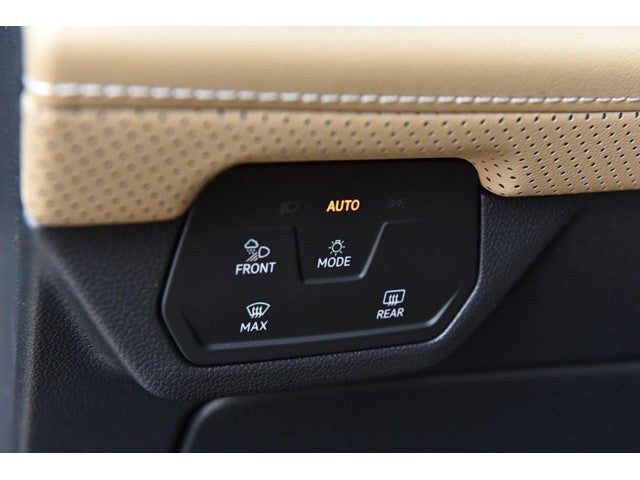 2026 Volkswagen Atlas Cross Sport 2.0T SE