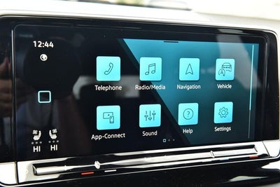 2026 Volkswagen Atlas Cross Sport 2.0T SE