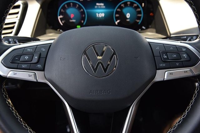 2024 Volkswagen Atlas Cross Sport 2.0T SE