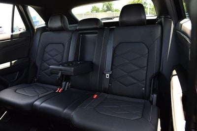 2024 Volkswagen Atlas Cross Sport 2.0T SE