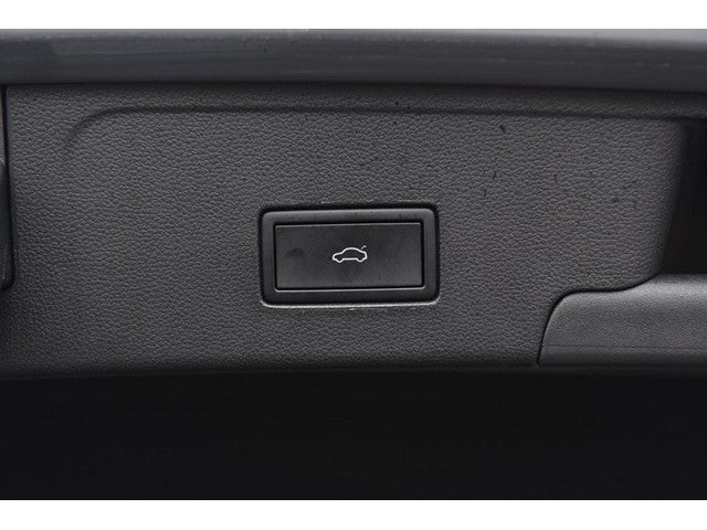 2023 Volkswagen Atlas Cross Sport 3.6L V6 SEL R-Line Black