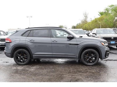 2023 Volkswagen Atlas Cross Sport 3.6L V6 SEL R-Line Black