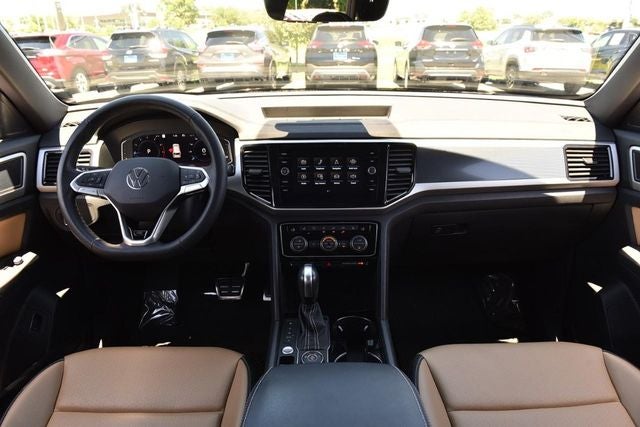2023 Volkswagen Atlas Cross Sport 3.6L V6 SEL R-Line Black