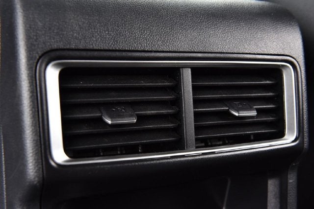 2026 Volkswagen Atlas Cross Sport SE w/Technology