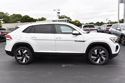 2026 Volkswagen Atlas Cross Sport SE w/Technology